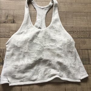 Alo Yoga swiftly top